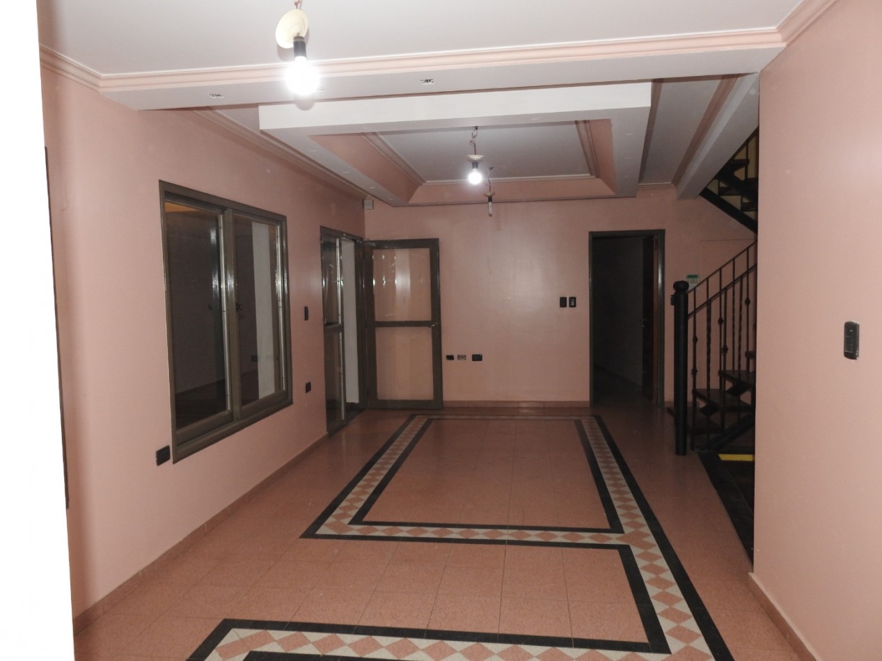 VENTA CASA 4 DORMITORIOS Y LOCAL A UNA CUADRA DE DINO RUTA 20 BARRIO SAN FRANCISCO