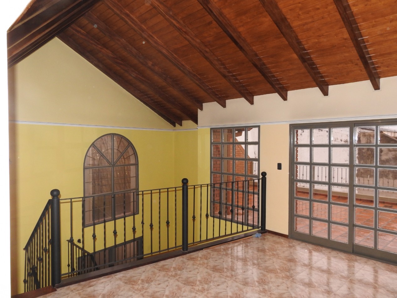 VENTA CASA 4 DORMITORIOS Y LOCAL A UNA CUADRA DE DINO RUTA 20 BARRIO SAN FRANCISCO