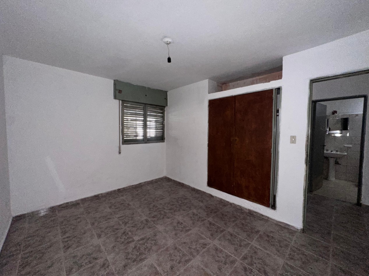 IDEAL INVERSION CASA A REFACCIONAR BARRIO URQUIZA