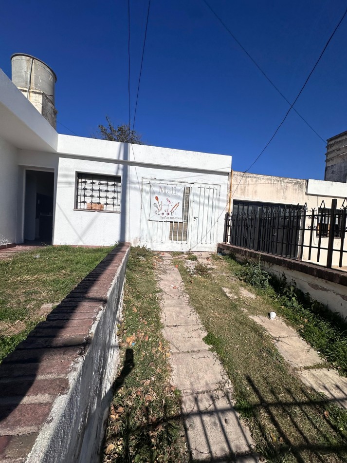 IDEAL INVERSION CASA A REFACCIONAR BARRIO URQUIZA