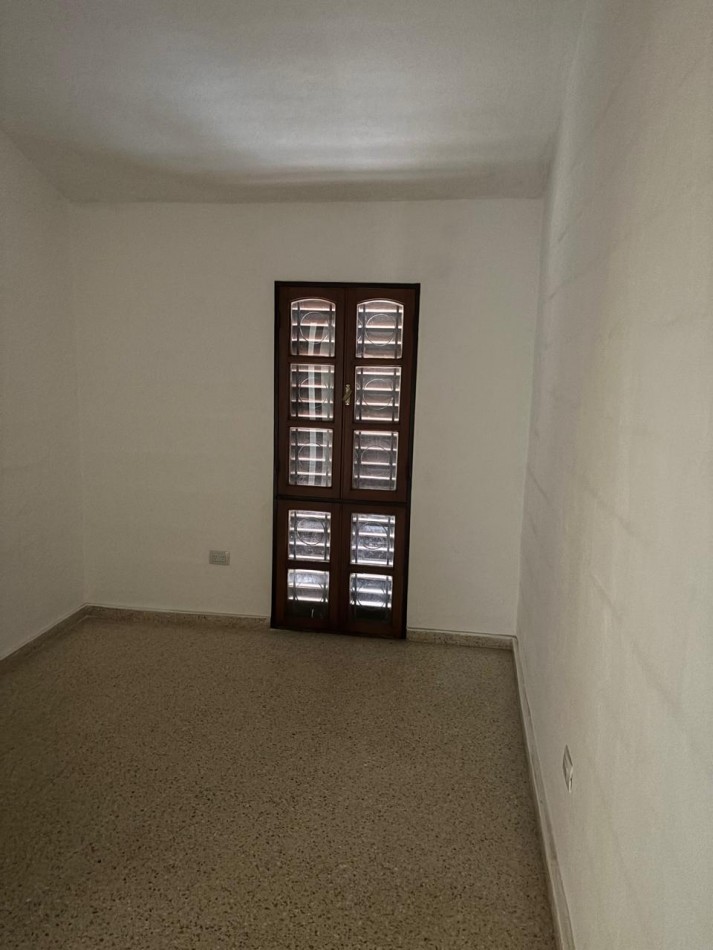 VENTA CASA 2 DORMITORIOS BARRIO MATIENZO
