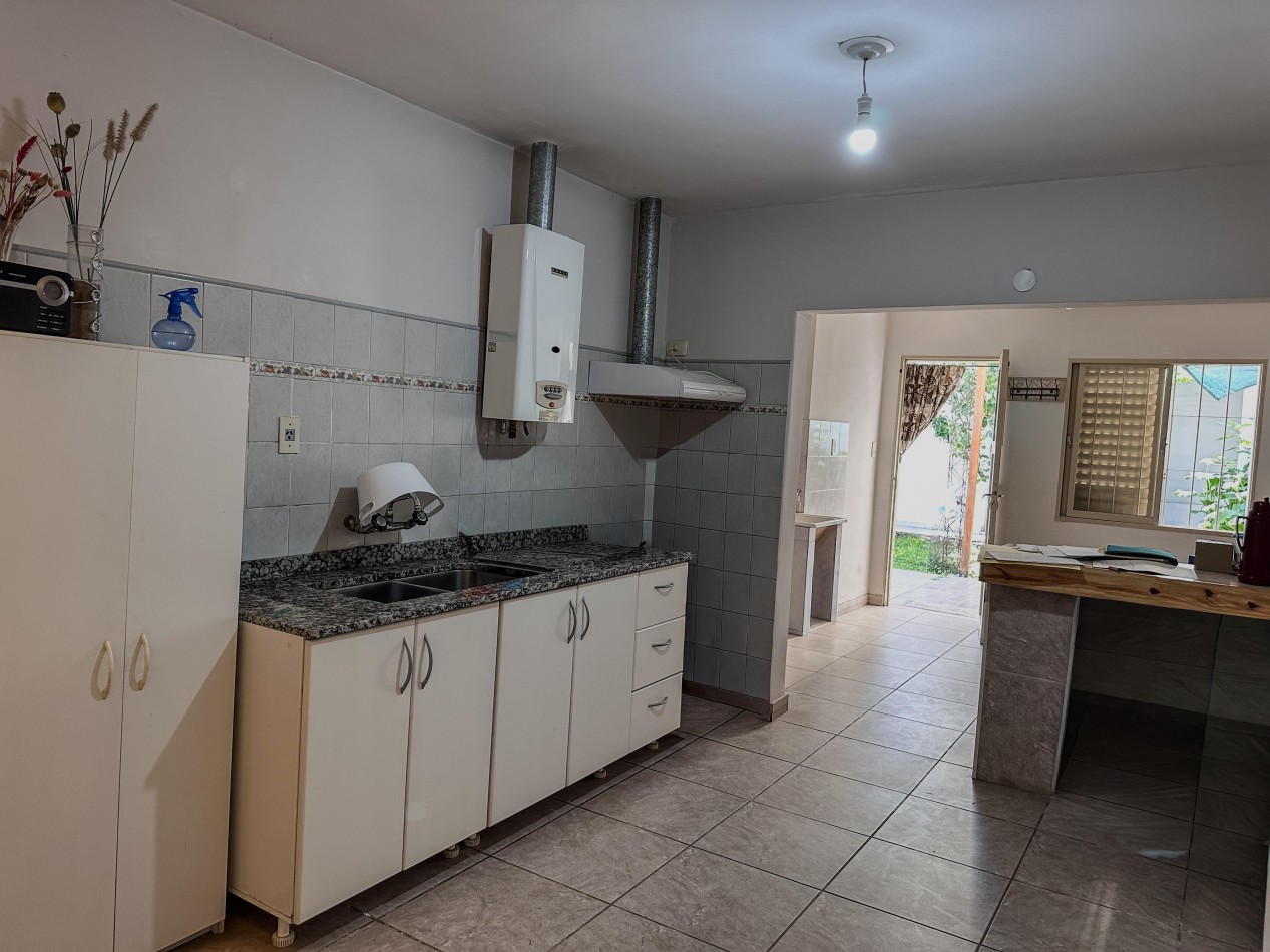 VENTA CASA 3 DORMITORIOS LAS PALMAS - ESCRITURA Y PLANOS 