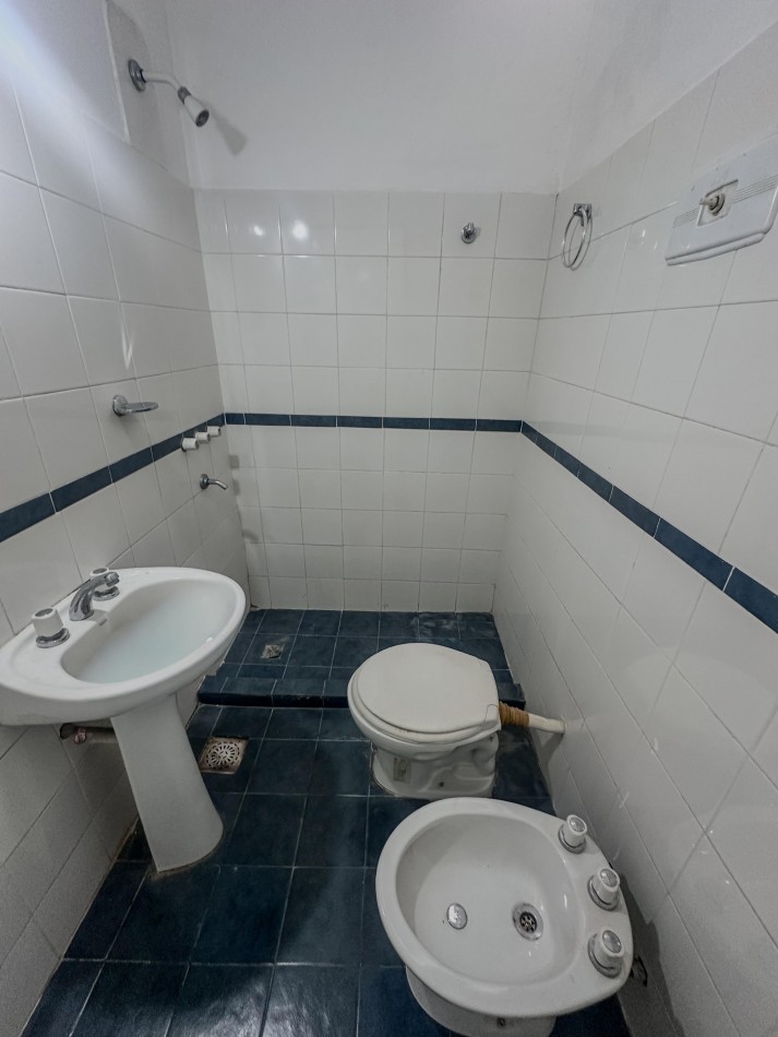 ALQUILER LOCAL COMERCIAL