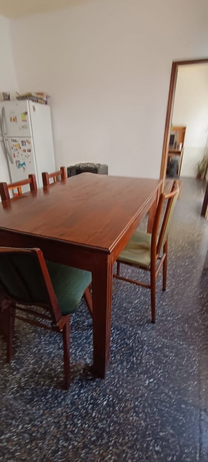 VENTA CASA 2 DORMITORIOS / B° TALLERES
