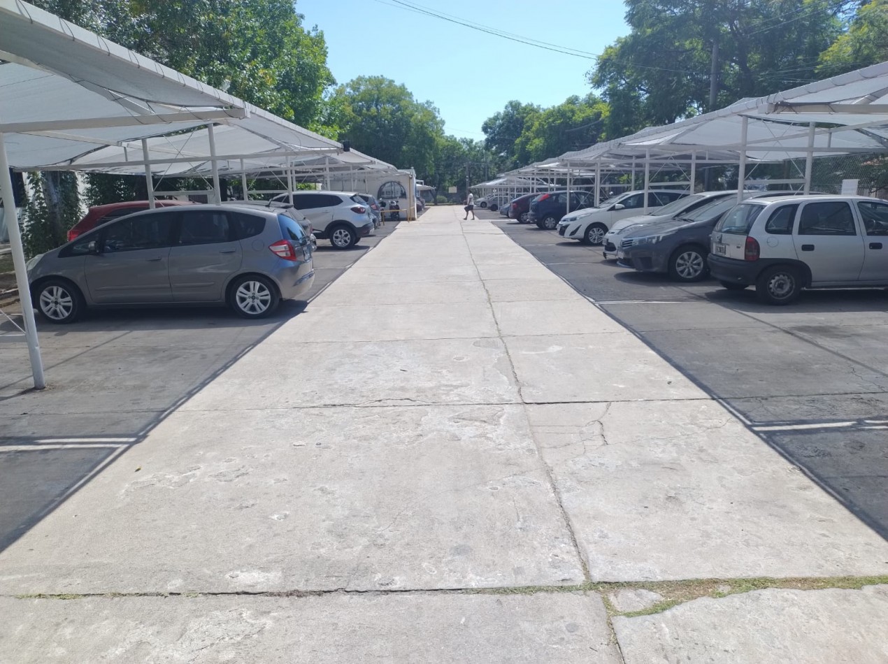 ALQUILA DPTO 1 DORMITORIO CON COCHERA / ARCOS DEL CERRO