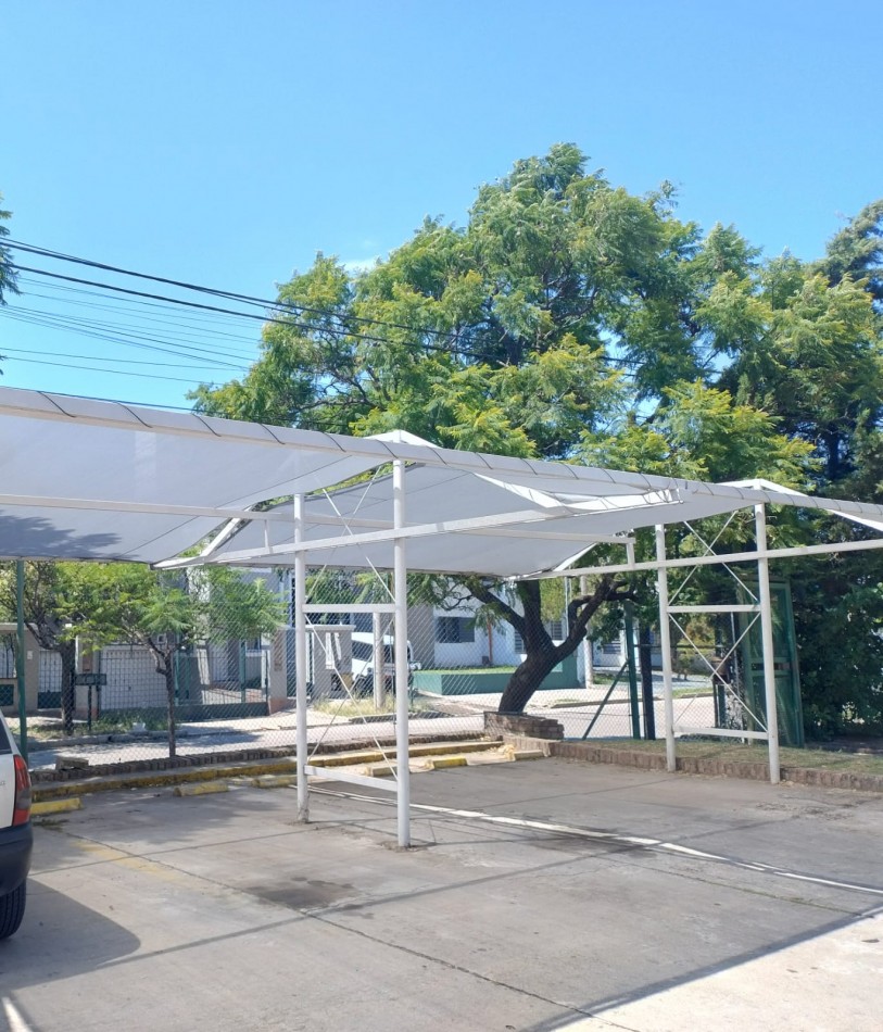 ALQUILA DPTO 1 DORMITORIO CON COCHERA / ARCOS DEL CERRO