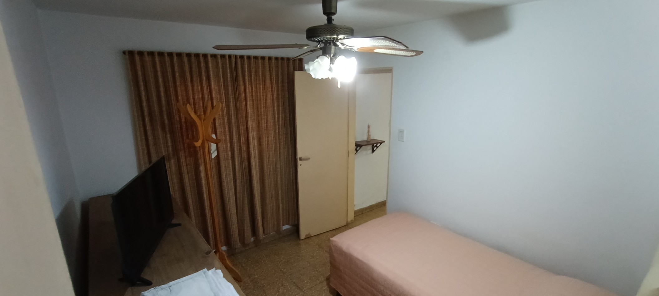 SE VENDE CASA 3 DORMITORIOS - ALTOS SAN MARTIN - A 3 CUADRAS DEL SHOPPING !!