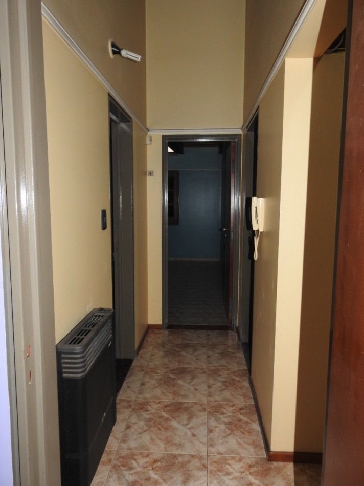 VENTA CASA 4 DORMITORIOS Y LOCAL A UNA CUADRA DE DINO RUTA 20 BARRIO SAN FRANCISCO