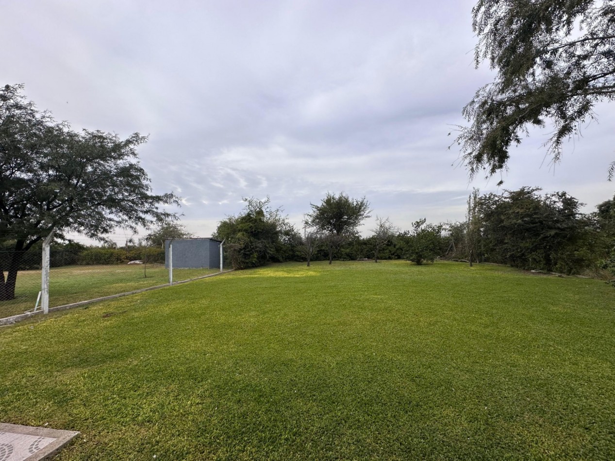 CASA EN VENTA 3 DORMITORIOS CON PILETA / JUAREZ CELMAN